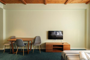 Neo Gudauri Sylish Studio - Managed By Wehost Gudauri